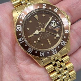 ロレックス GMTマスターI Ref.1675/8