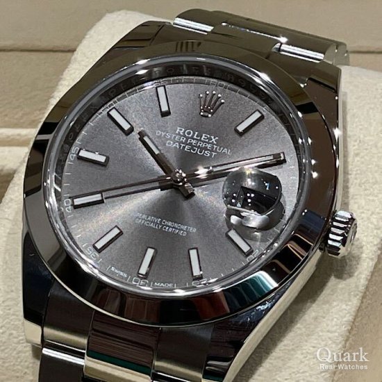 ロレックス デイトジャスト41 Ref.126300