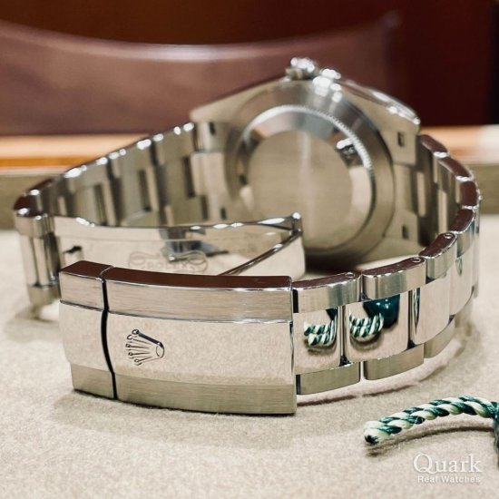 ロレックス デイトジャスト41 Ref.126300