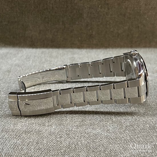 ロレックス デイトジャスト41 Ref.126300