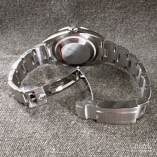 ロレックス エクスプローラーI Ref.214270