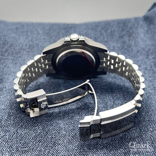 ロレックス GMTマスターII Ref.126710GRNR