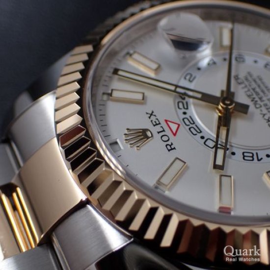 ロレックス スカイドゥエラー Ref.326933